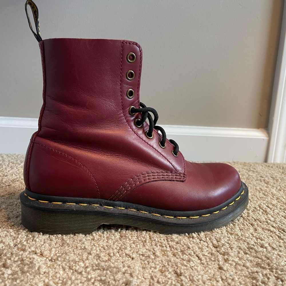 Size 7 Red 1460 Pascal Doc Martens combat boots - Picture 6 of 8